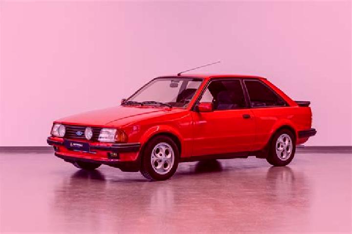 escort Atolina