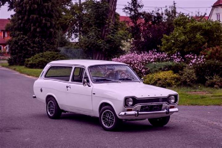 escort Auvers