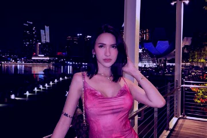 escort Awuliya