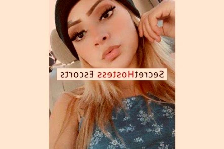 escort Az Zahra