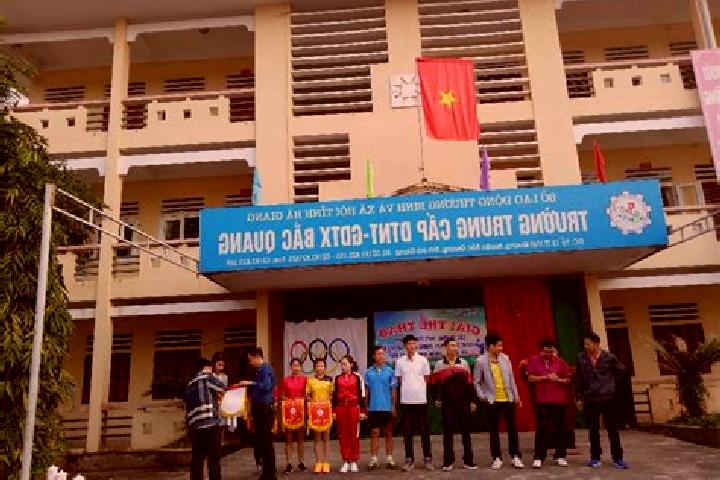 escort Bac Quang