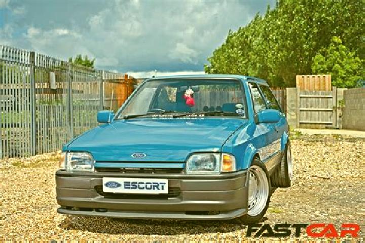 escort Baini