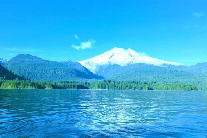 escort Baker Lake