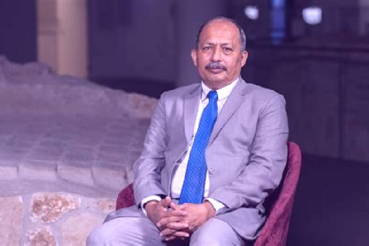 escort Bakhri Ahmad Khan