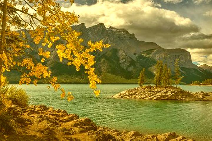 escort Banff