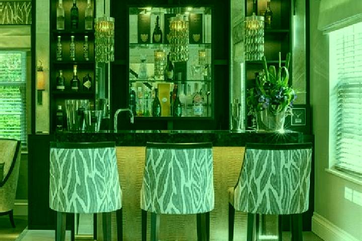 escort Bar Hill