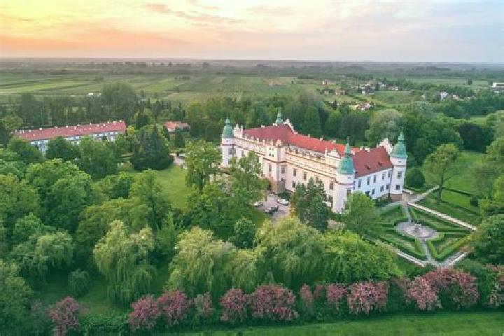 escort Baranow Sandomierski