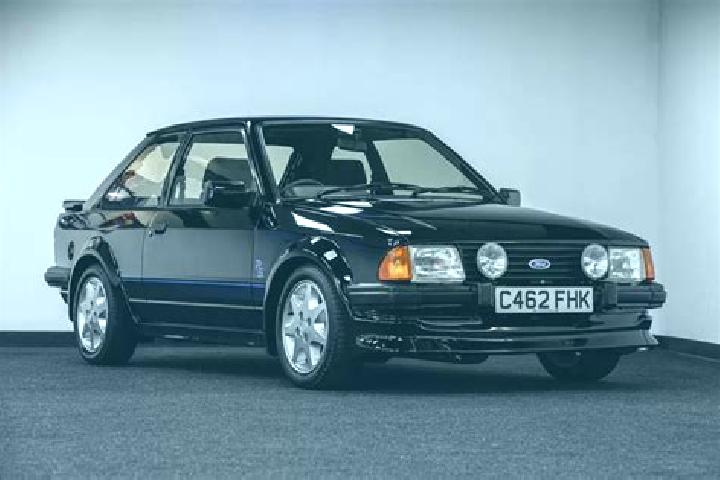 escort Barenton
