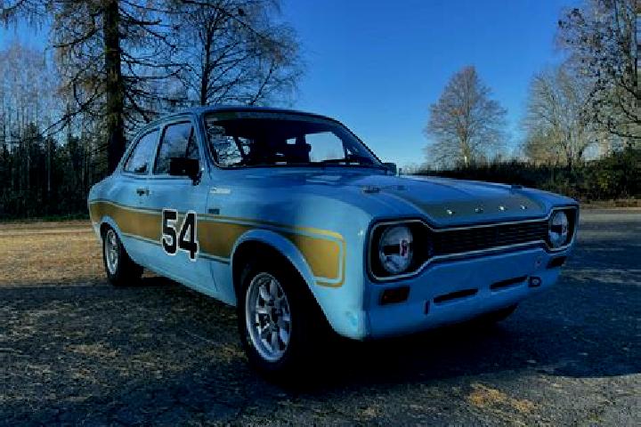escort Battuda