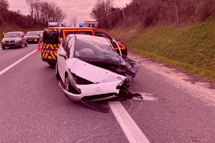 escort Berville-en-Roumois