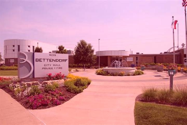 escort Bettendorf
