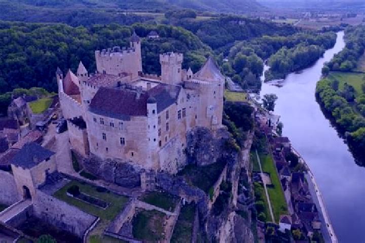 escort Beynac