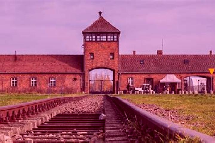 escort Birkenau