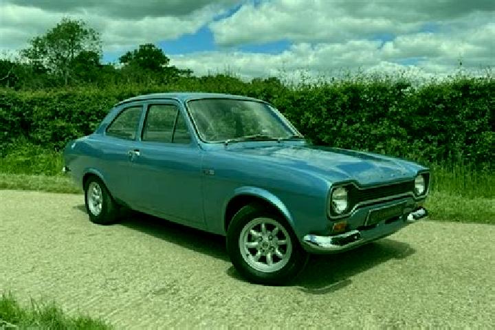 escort Blasdell