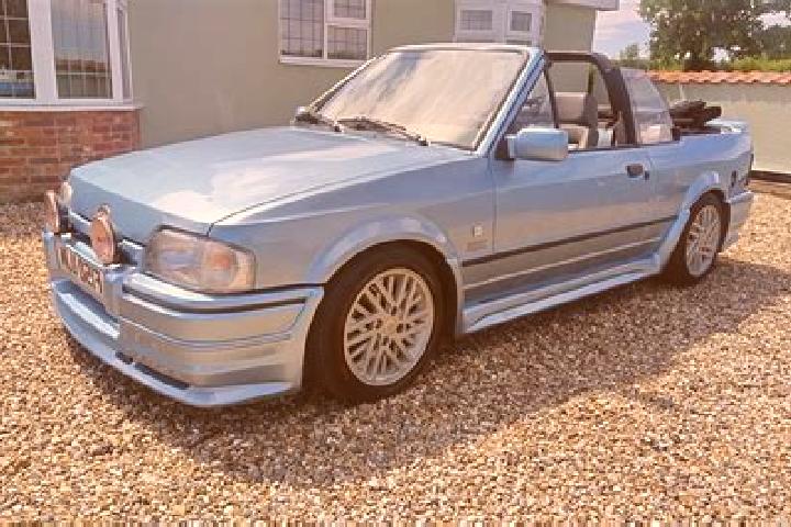 escort Blue Quill Estates