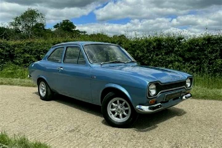 escort Blumenholz