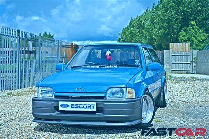 escort Boshruyeh