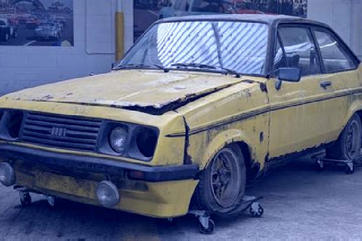 escort Bousteila