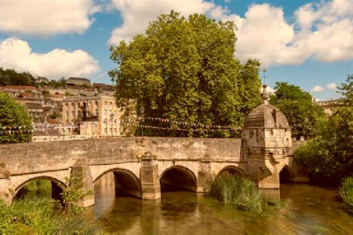 escort Bradford-on-Avon
