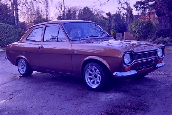 escort Bressolles