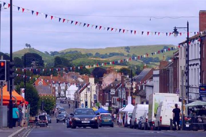escort Bridport