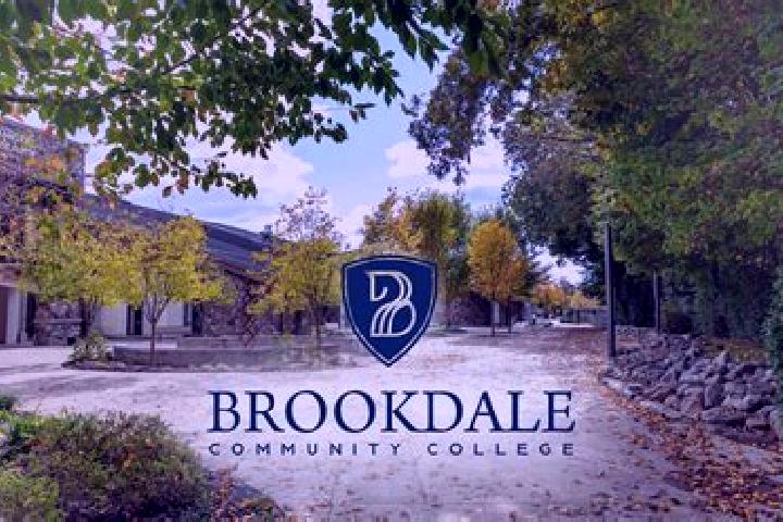 escort Brookdale