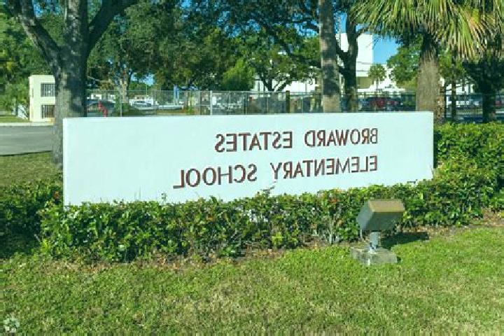 escort Broward Estates
