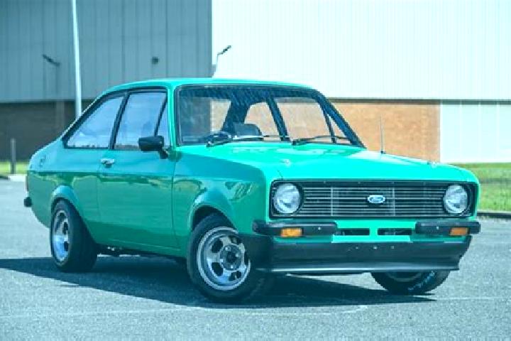 escort Budeni