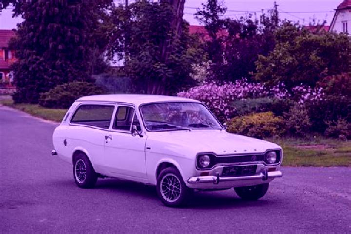 escort Buschdorf