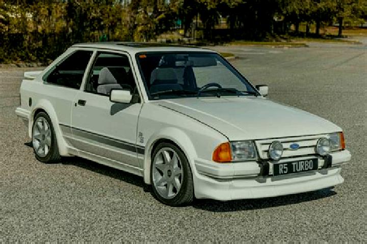 escort Calliano