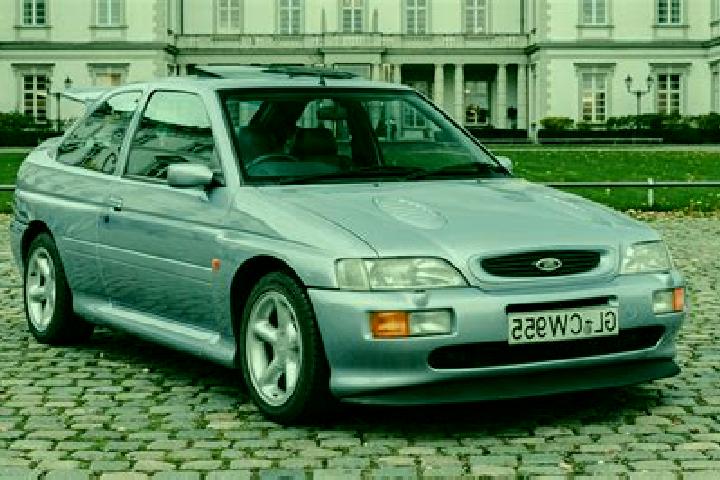 escort Calomboyan