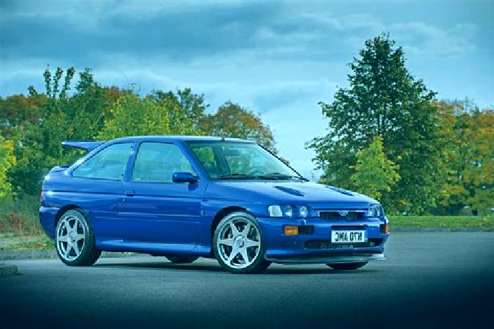 escort Camembaro