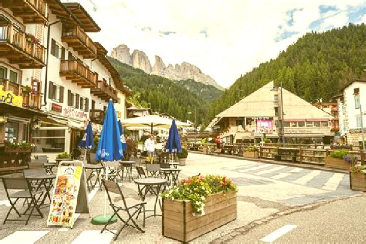 escort Campitello di Fassa