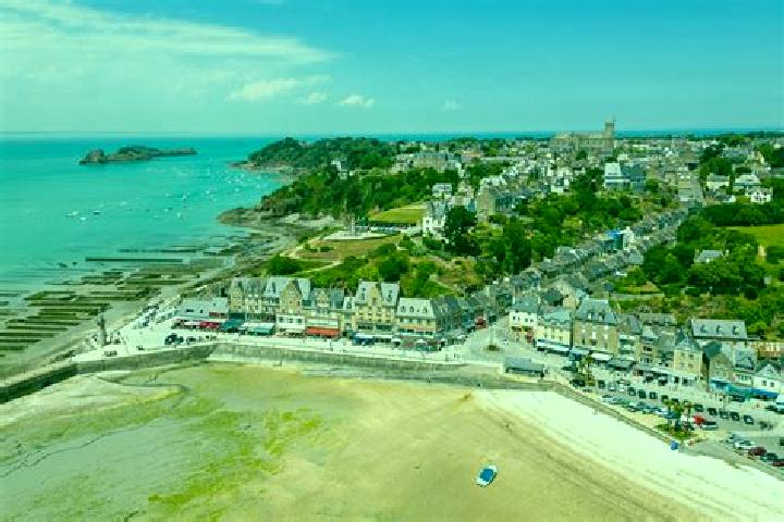 escort Cancale
