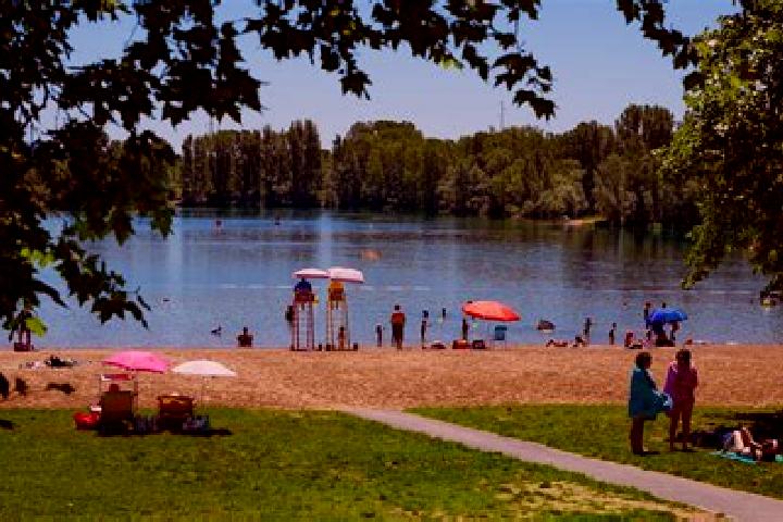 escort Cande-sur-Beuvron