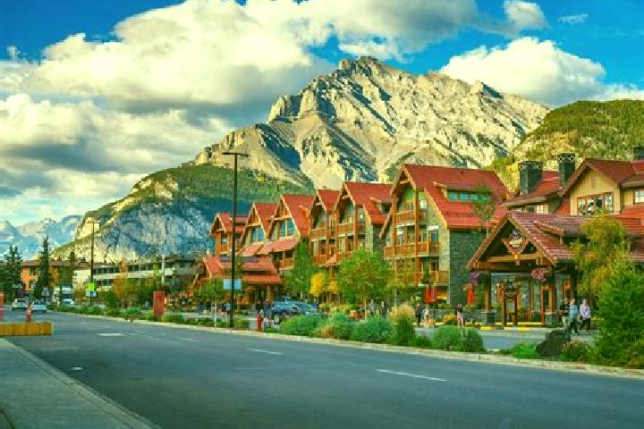 escort Canmore