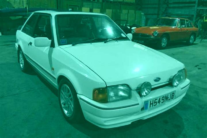 escort Cantamayec