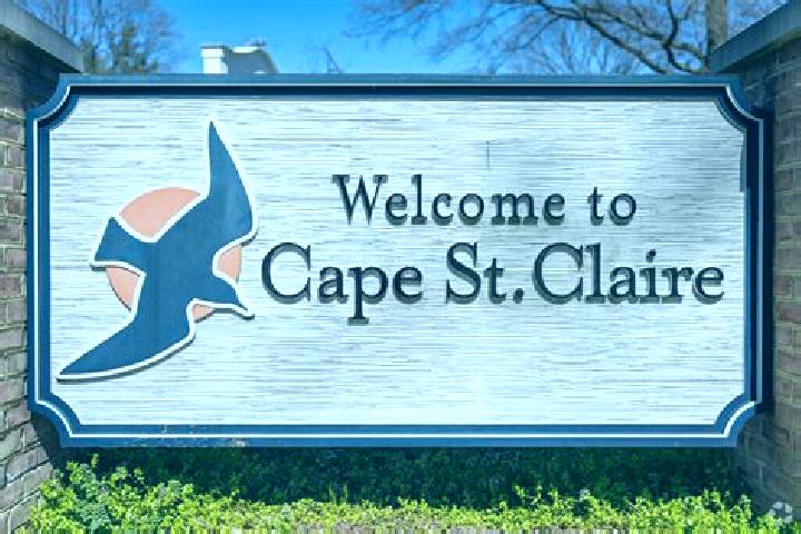 escort Cape Saint Claire