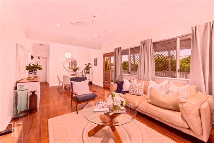 escort Carina Heights