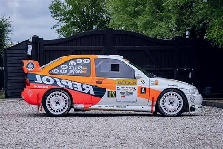 escort Carlos Tejedor