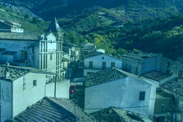escort Carpineto della Nora