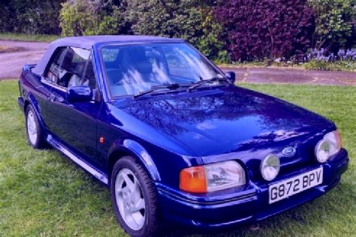 escort Carrick
