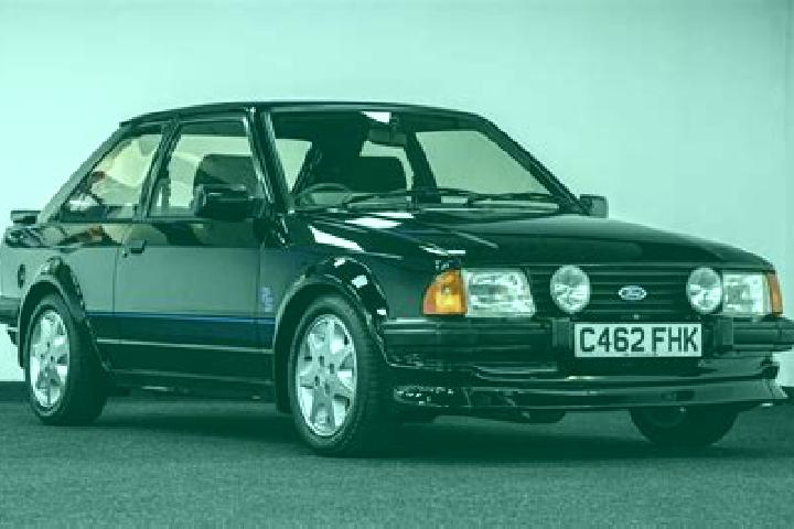 escort Carrickmacross