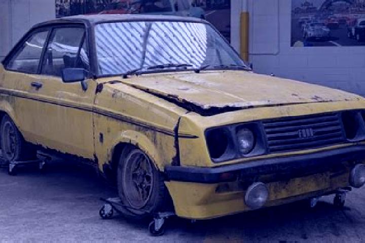 escort Carrigaline