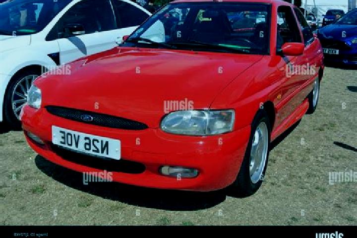 escort Carzago Riviera