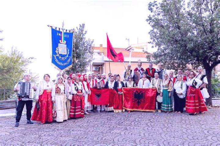 escort Casalvecchio di Puglia