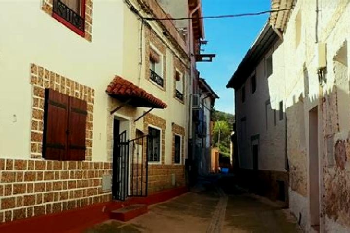 escort Castejon de las Armas