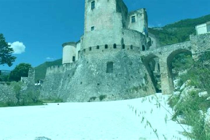 escort Castello del Matese