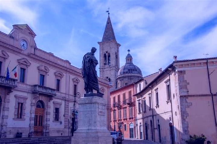 escort Castiglione a Casauria