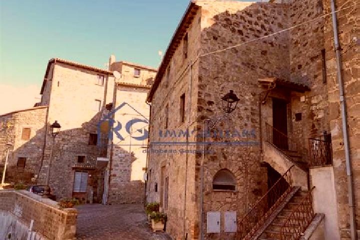 escort Castiglione in Teverina